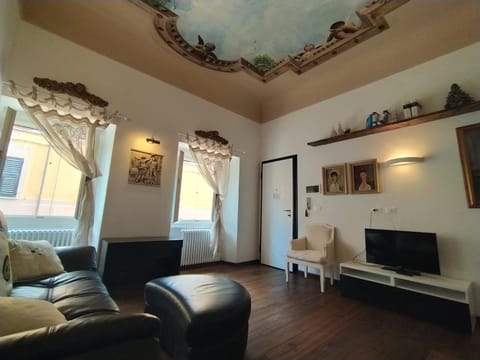 Casa Mantegna Condominio in Levanto