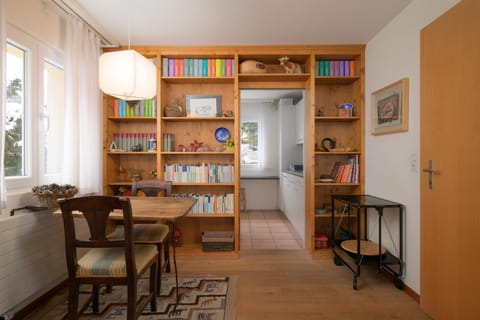 Chesa Gulas - La Punt-Chamues-ch Apartment in Samedan