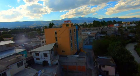 Hotel Del River Hotel in Quito