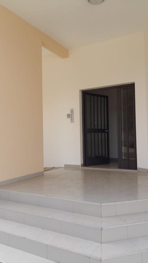 Un appartement de Standing sur la VDN Eigentumswohnung in Dakar