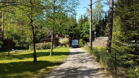 Facade/entrance, Garden