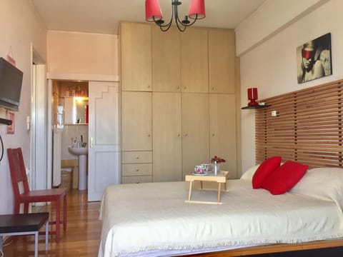 Erieta sea view apartment50m from the beach Apartment in Rethymno