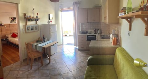 Erieta sea view apartment50m from the beach Apartment in Rethymno