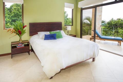 Vista Pacifica - Breathtaking Views and Peaceful Atmosphere Amazing Views & WiFi Haus in Quepos