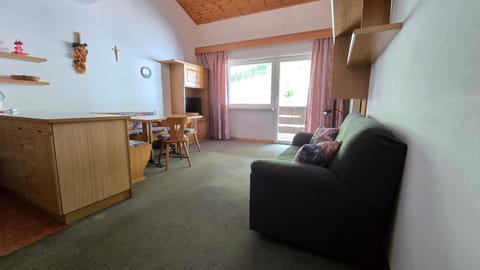 Appartamenti Bernard Sas House in Canazei