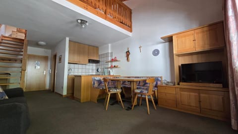 Appartamenti Bernard Sas House in Canazei