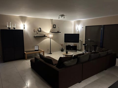 Villa Tomasso Villa in Flanders