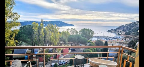 Villefranche center Bay & Port Sea view front Apartment in Villefranche-sur-Mer