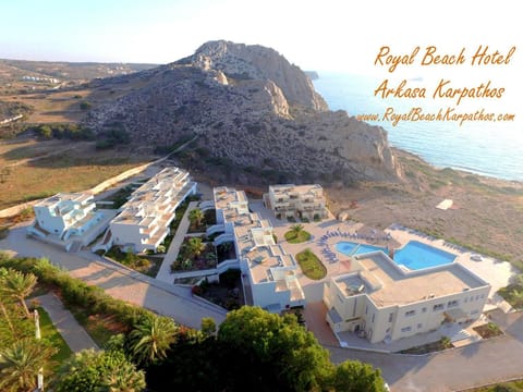 Property building, Bird's eye view, Sea view, Swimming pool