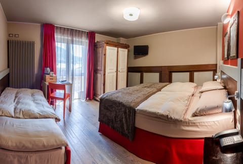 Hotel Lyskamm Hotel in Breuil-Cervinia