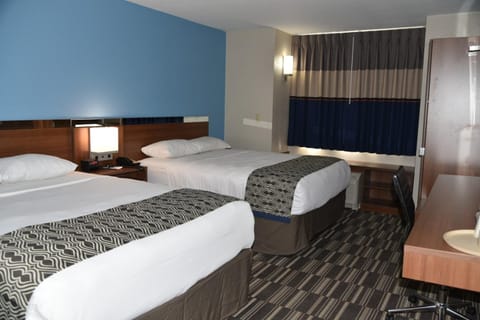 Microtel Inn & Suites by Wyndham Fond Du Lac Hotel in Fond du Lac