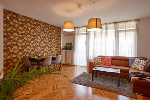 Take 5 Condominio in Belgrade