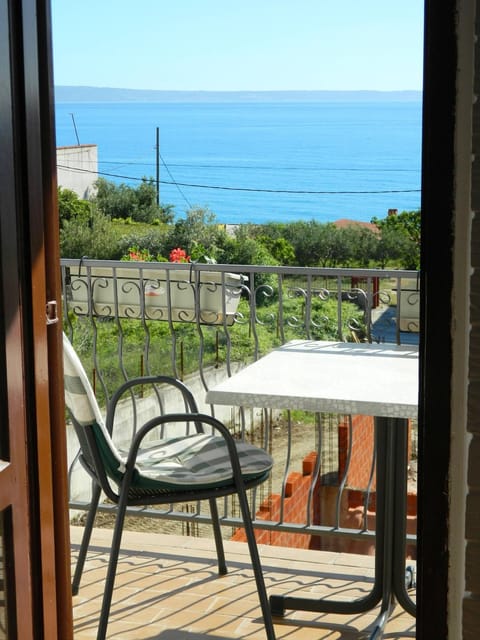 Balcony/Terrace, children, Family