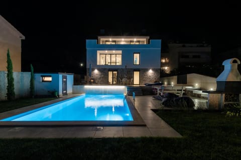 Sun & Sea Villa Villa in Krk