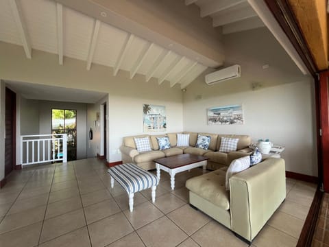 San Lameer Villa - 14306 - 5 Bedroom Luxury - 10 pax - San Lameer Rental Agency Condo in KwaZulu-Natal