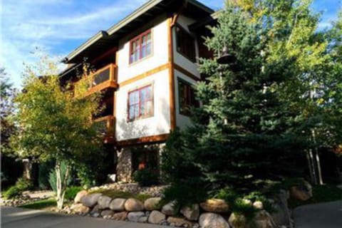 Pines at Orehouse 101 PH1 Condo in Steamboat Springs