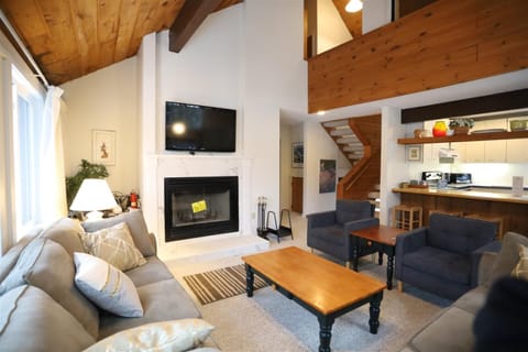 Waterville Valley Vacation Condo Close To Town Square And Free Shuttle To Ski Area! - Ss6v Eigentumswohnung in Waterville Valley