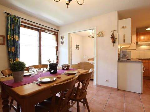 Charmant T2 avec Terrasse et Jardin, 6 Couchages, Proche Pistes - La Salle-les-Alpes - FR-1-330F-93 Apartment in Saint-Chaffrey