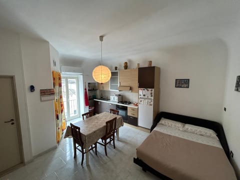 Piero's Home Apartment in Castellana Grotte