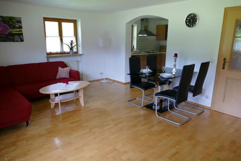 Living room, Dining area, Family