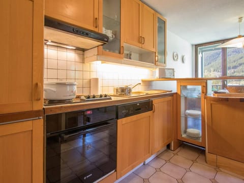 Appartement Le Monêtier-les-Bains, 5 pièces, 10 personnes - FR-1-330F-144 Condo in La Salle-les-Alpes