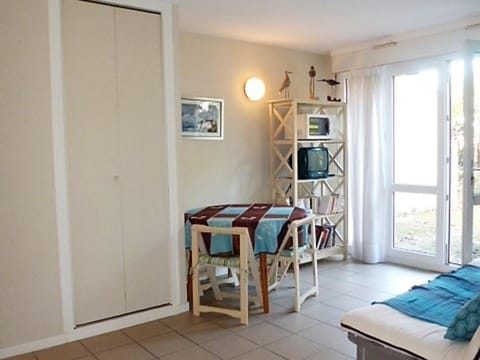 T2 cabine avec grande terrasse sans vis à vis, parking privatif, à 100m des plages - FR-1-420-47 Apartment in La Teste-de-Buch