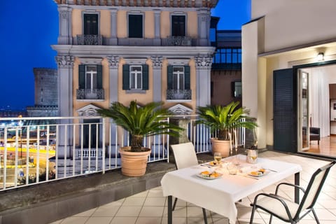 Suite Borbonica Wohnung in Naples