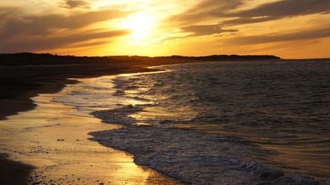 Off site, Neighbourhood, Natural landscape, Beach, Sunset
