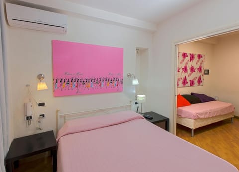 Maison Savoia B&b Apartment Bed and Breakfast in Cagliari
