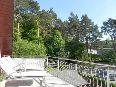 Balcony/Terrace, Garden view