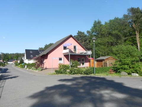 Property building, Neighbourhood, Street view