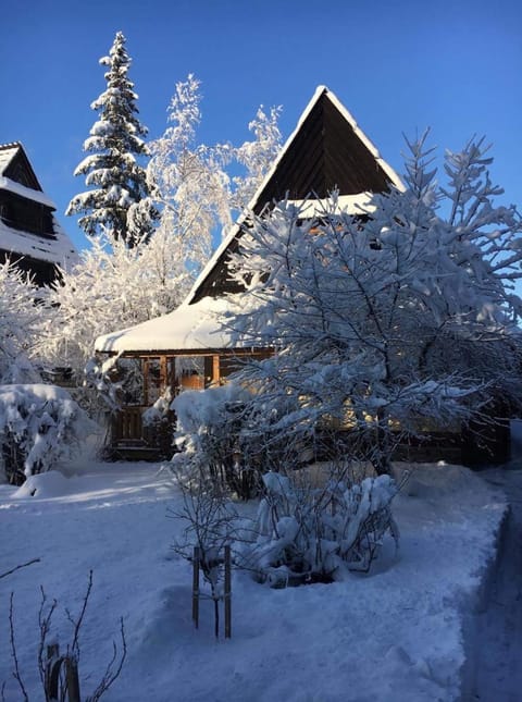 Property building, Winter