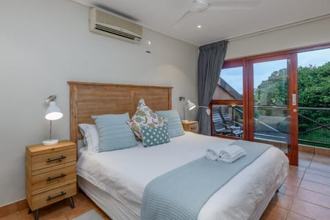 San Lameer Villa 14105 - 4 Bedroom Superior - 8 pax - San Lameer Rental Agency Condo in KwaZulu-Natal