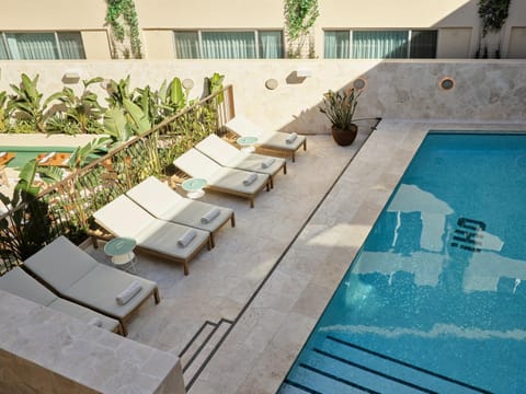 Balcony/Terrace, Pool view, Swimming pool