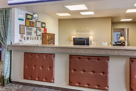 Quality Inn & Suites Hotel in Escanaba