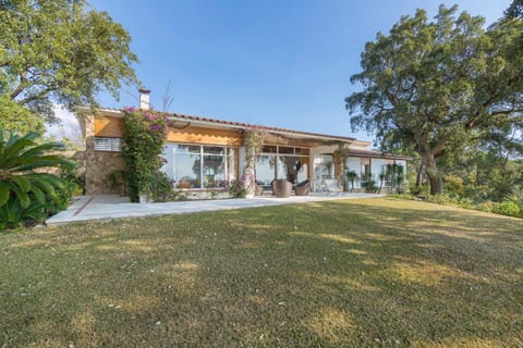 Casa Vista Mar by Rent Costa Brava Villa in Baix Empordà