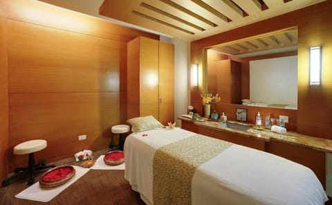 Massage, Spa and wellness centre/facilities