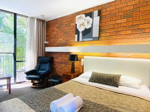 Connells Motel & Serviced Apartments Motel in Traralgon