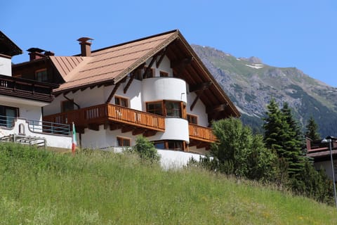 Aparthotel Alpin Life Hotel in Saint Anton am Arlberg