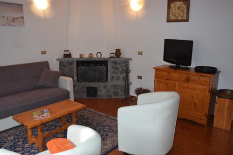 Maura Casa in Aprica