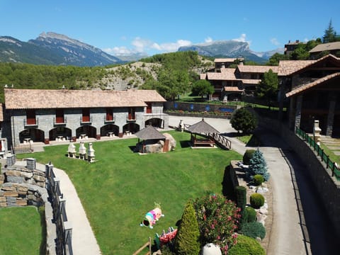 Casas Ordesa Country House in Aragon