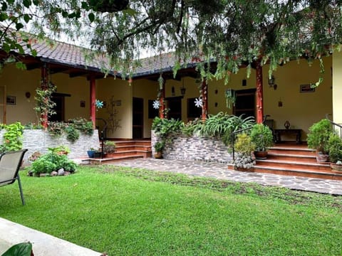 Villas JABEL TINAMIT Condominio in Panajachel