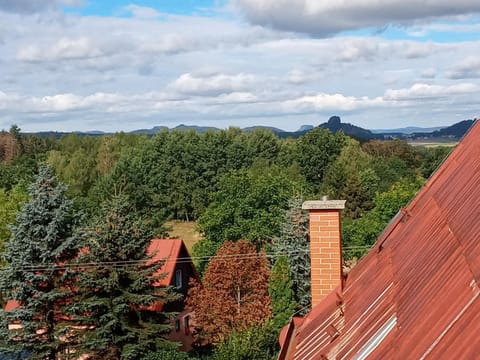 View (from property/room), Garden view, Mountain view, Inner courtyard view