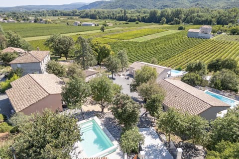 DOMAINE VILONAPA - villa Figuier House in Grospierres