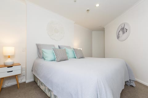 Stylish and Spacious, Downtown Mount Maunganui Condo in Bay Of Plenty