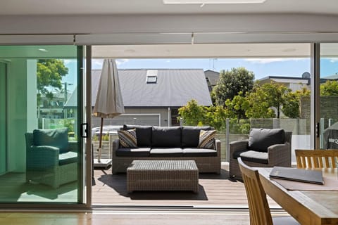 Balcony/Terrace, Seating area