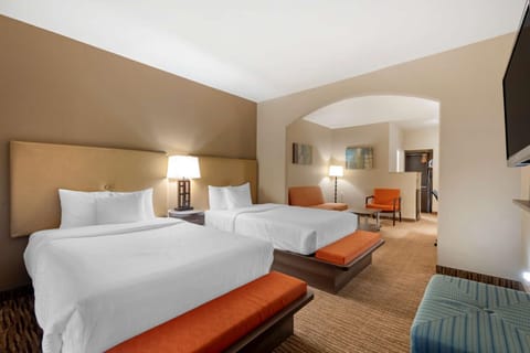 Best Western Plus DFW Airport Suites Hotel in Grapevine