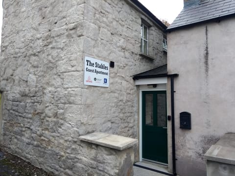 Facade/entrance, Property logo or sign