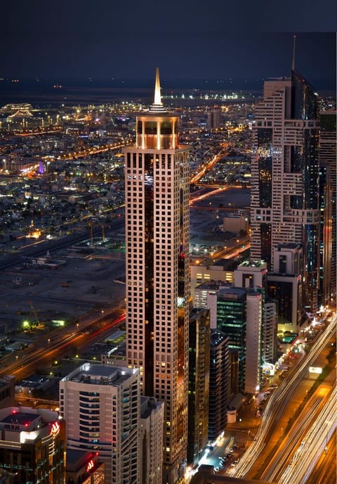 The Tower Plaza Hotel Dubai Hotel in Dubai