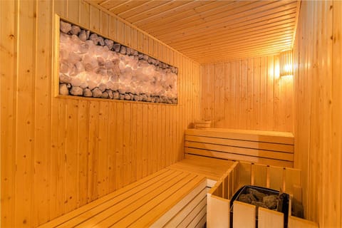 Sauna, Sauna, Spa and wellness centre/facilities